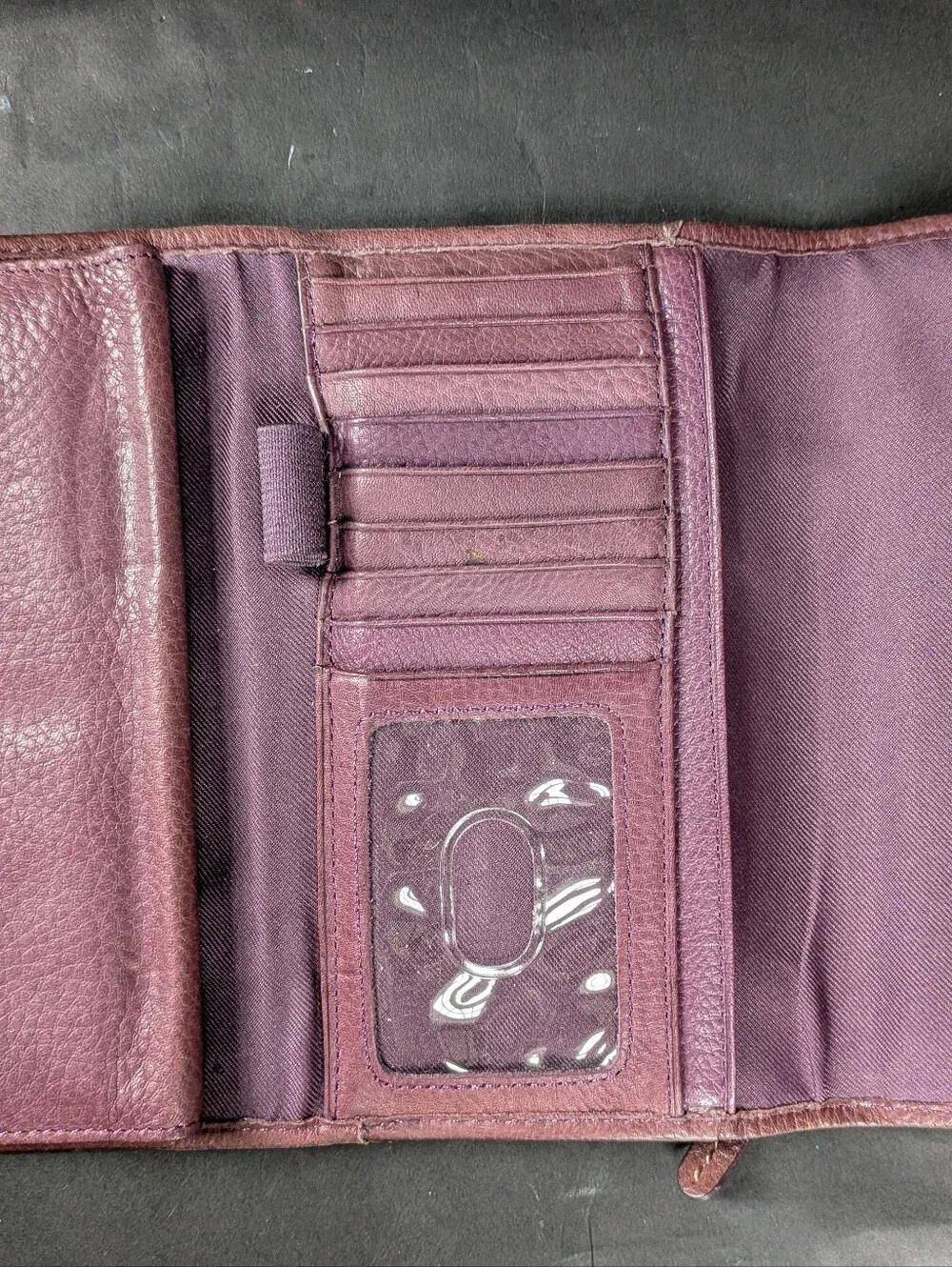 Fossil Wallet + Checkbook Genuine Leather: Eggplant